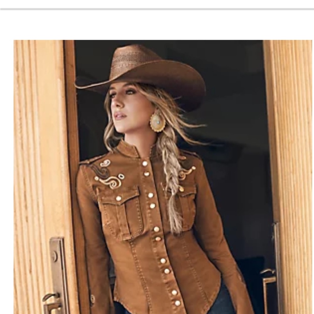 Wrangler Lainey Wilson Jacket with Embroidery